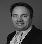 Image of Simon Warren